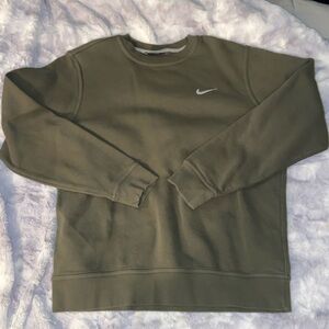 Nike green sweatshirt